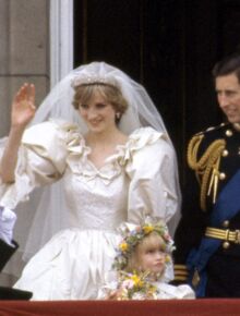 Lady Diana Les Surprenants Premiers Mots De La Reine Elizabeth L