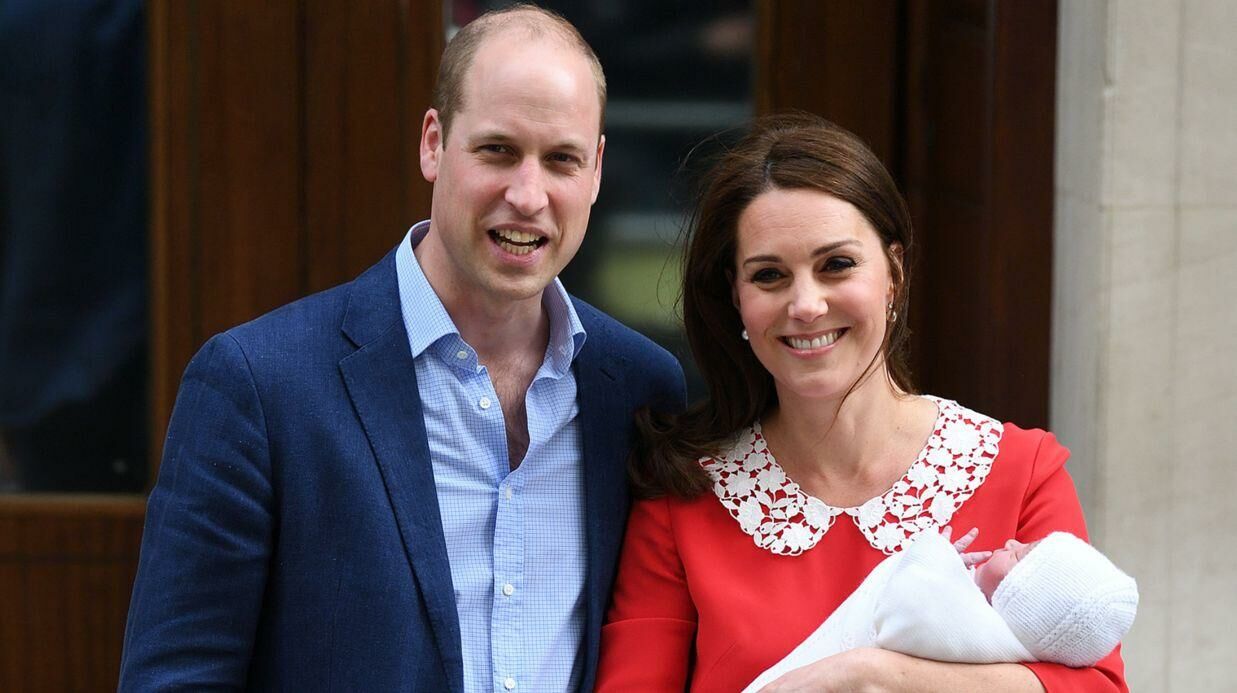 Le Prenom Du Bebe De Kate Middleton Revele Accidentellement Par La Famille Royale Voici