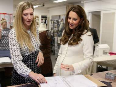 Kate Middleton surexcitée par sa rencontre avec les acteurs de Downton Abbey