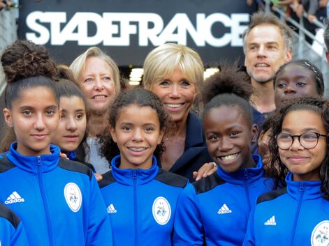Brigitte Macron au Stade de France : la Première dame a donné le coup d'envoi d'un match