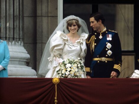Prince William et Kate Middleton, Prince Charles et Diana... Les plus beaux baisers après le mariage au balcon de Buckingham Palace