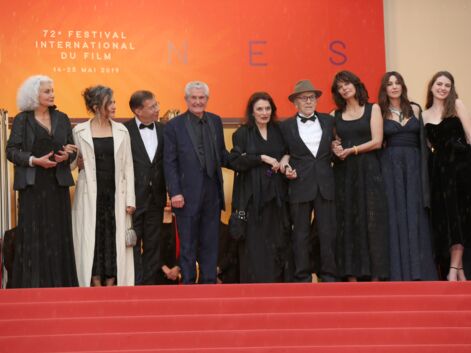 VOICI - Cannes 2019 : Monica Bellucci resplendissante pour la montée des marches