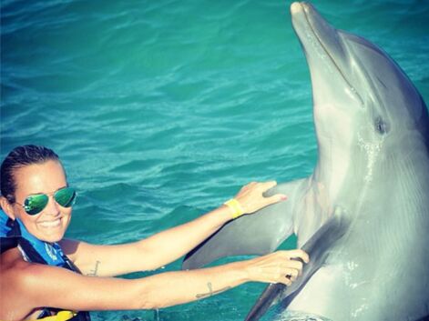 DIAPO Quand la famille Hallyday rencontre les dauphins