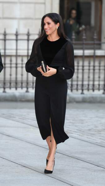 robe givenchy meghan markle