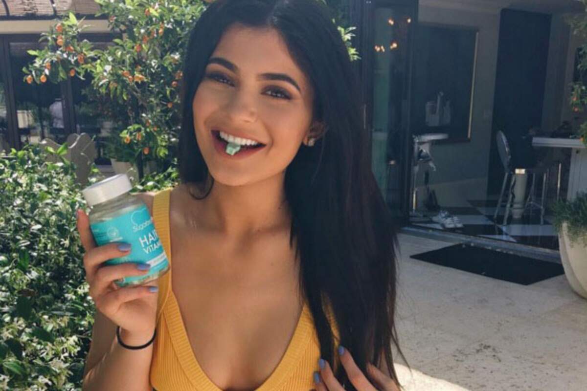 Kylie Jenner De Discrète à TrÈs Volumineuse Létonnante Transformation De Sa Poitrine Voici 