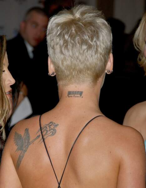 Ces Stars Qui Ont Des Tatouages Improbables Voici