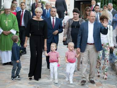 PHOTOS Charlene et Albert de Monaco avec les jumeaux :  sortie familiale au pique-nique annuel monégasque