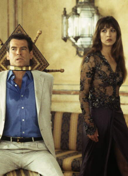 Que sont devenues les James Bond Girls ? - Voici