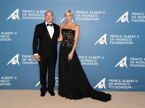 Charlène et Albert de Monaco très complices au gala pour l'océan de Monte-Carlo
