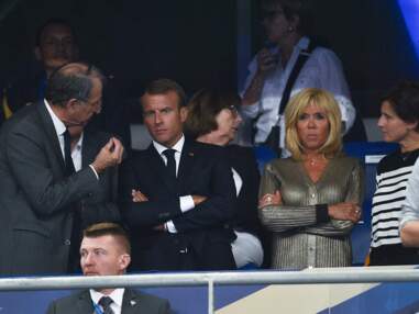 VOICI - France/Pays-Bas : Emmanuel et Brigitte Macron dans les tribunes du Stade de France
