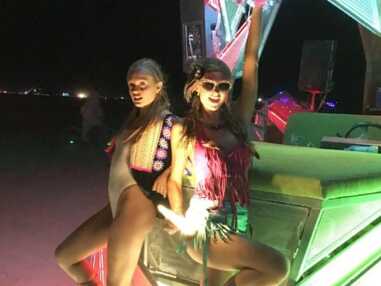PHOTOS Paris Hilton s'éclate comme une folle au festival Burning Man