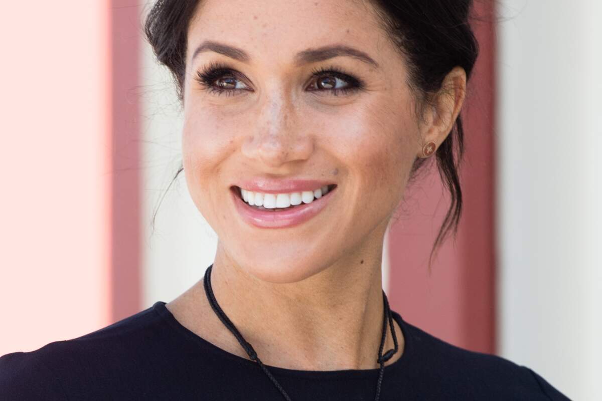 Les Plus Belles Coiffures De Meghan Markle Voici 9032