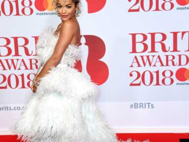 Brit Awards 2018 : décolletés, transparence et accident de culotte : le meilleur du pire du tapis rouge