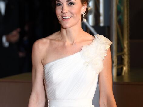 VOICI - Kate Middleton rend un nouvel hommage à Lady Diana aux BAFTA 2019