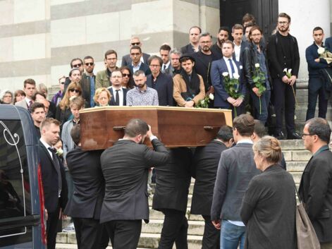 PHOTOS Obsèques de Christophe Michel : Jean-Luc Romero pleure son mari, soutenu par Valérie Trierweiler et Olivier Minne