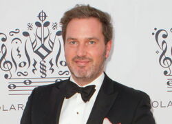 Chris O'Neill - La biographie de Chris O'Neill avec Voici.fr