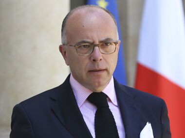 Bernard Cazeneuve - La Biographie De Bernard Cazeneuve Avec Voici.fr