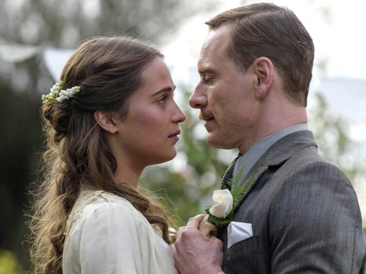 3 Mois Pour Se Marier Que Sont-ils Devenus Alicia Vikander et Michael Fassbender devraient se marier le mois