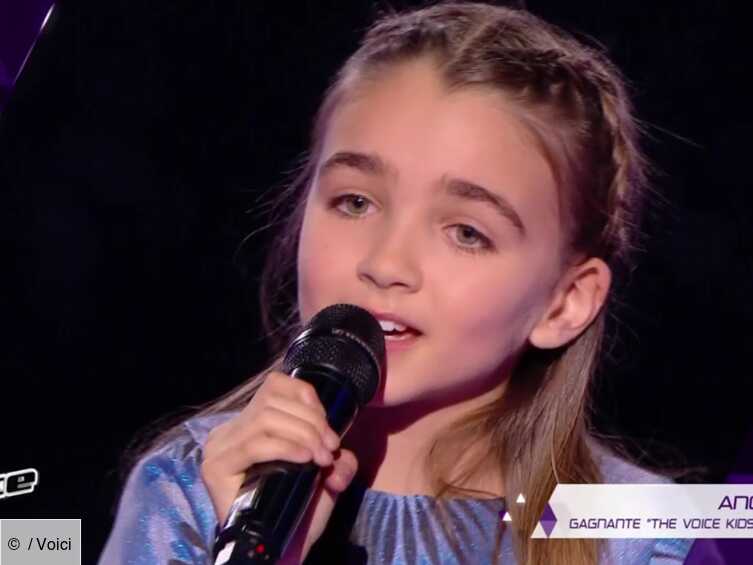 The Voice Kids Angelina La Gagnante Est La Star De Son College Voici