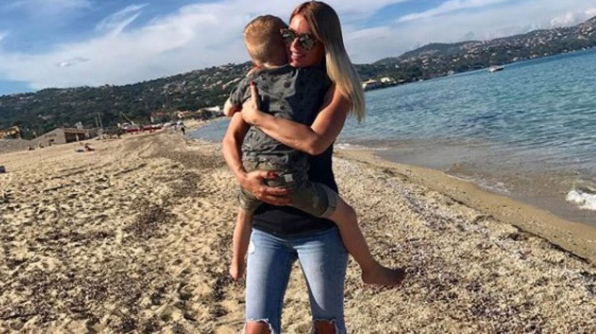 Photo Amelie Neten Sa Jolie Declaration D Amour A Son Fils Hugo Voici