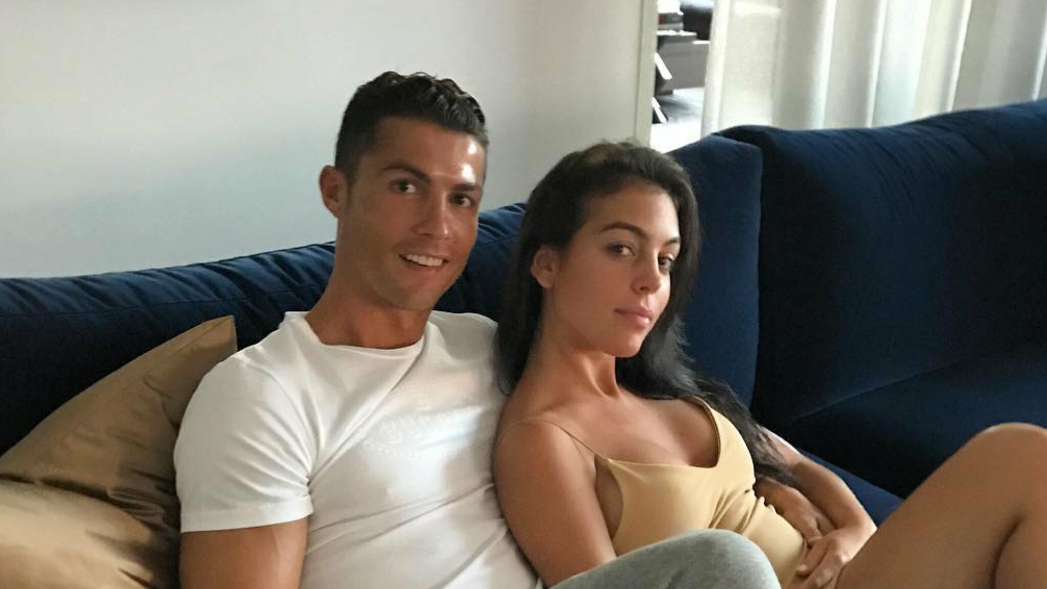 georgina rodriguez ile ilgili görsel sonucu