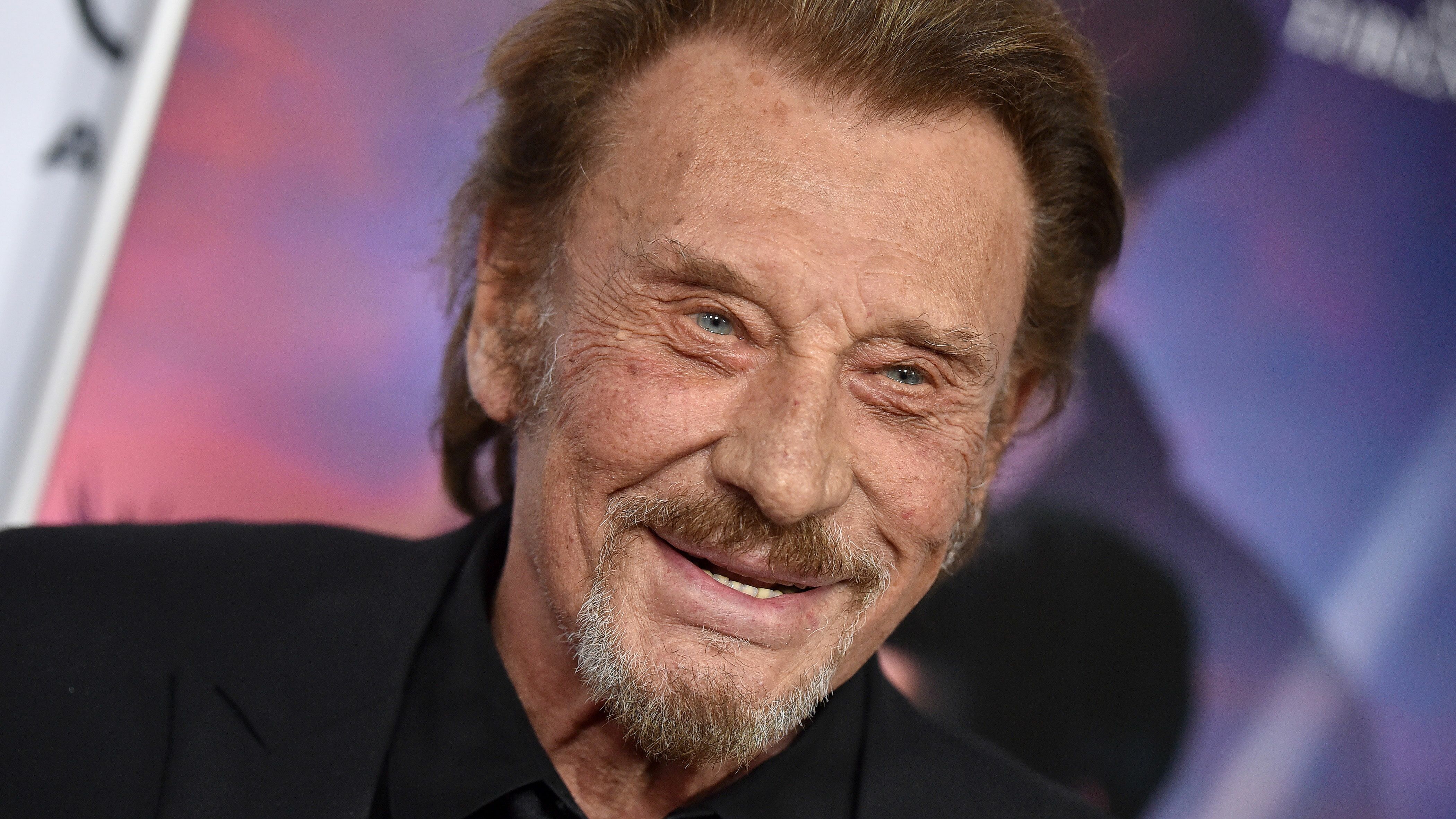 Photo Johnny Hallyday Se Voulait Rassurant Sa Derniere Photo A De Quoi Inquieter Voici