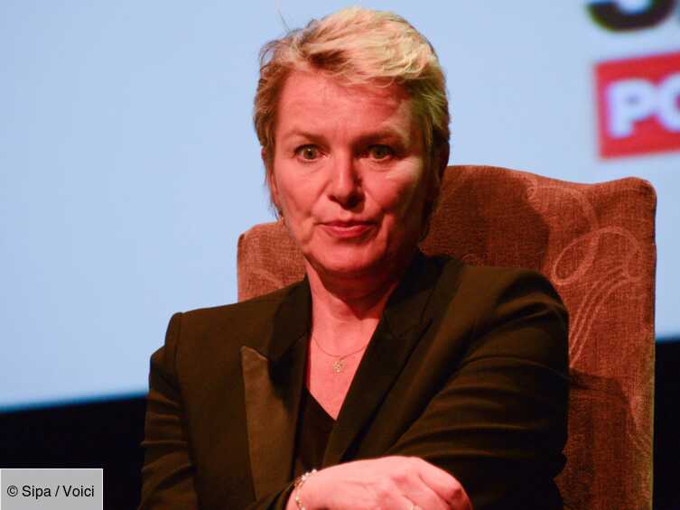 Cash Investigation Elise Lucet Contact Elise Lucet (Cash investigation) fait peur… même dans sa vie privée - Voici