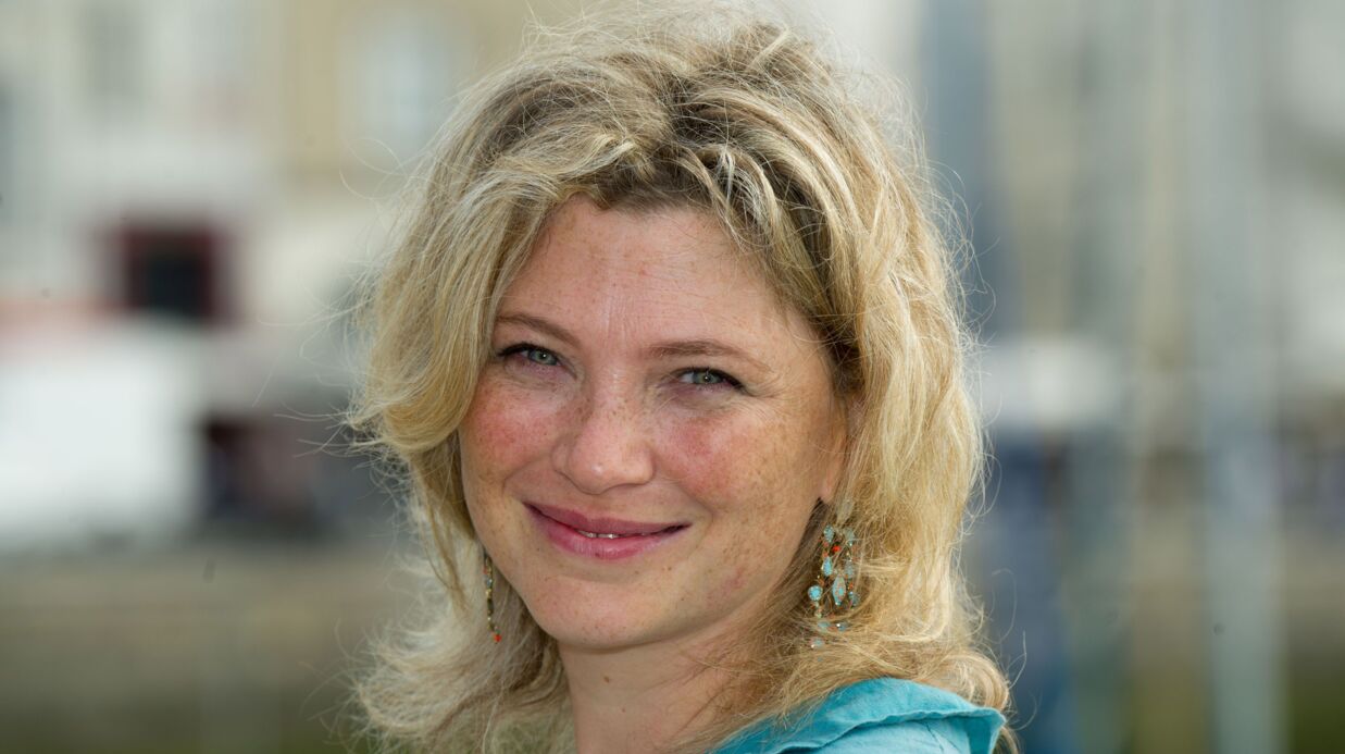 Qui Est Mort Dans Candice Renoir Saison 9 Candice Renoir : Cécile Bois se confie après la mort d’Arnaud