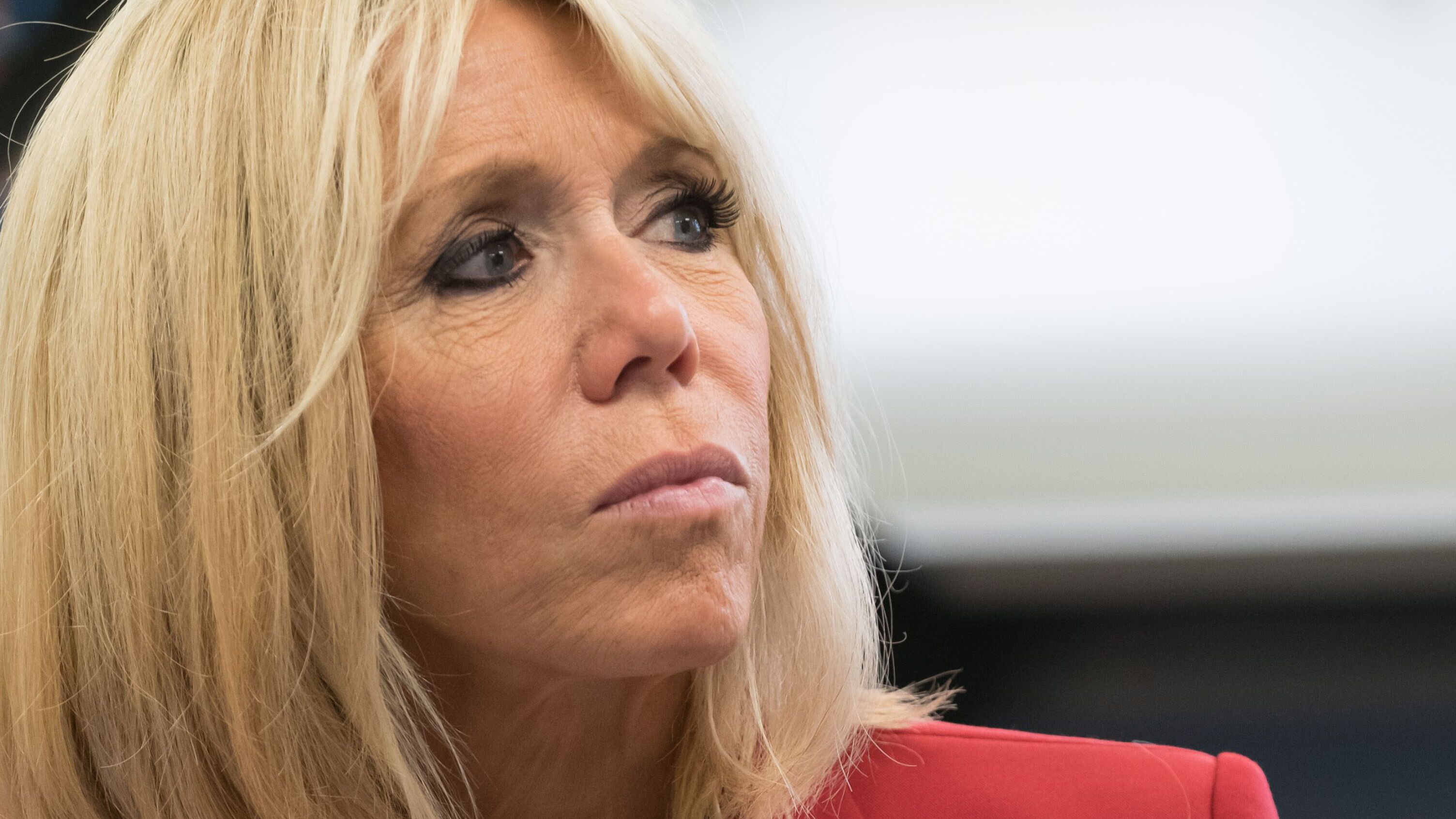 Brigitte Macron Dit Ce Qu Elle Pense De Un Roman Francais Le Documentaire Qui Lui Est Consacre Sur France 3 Voici