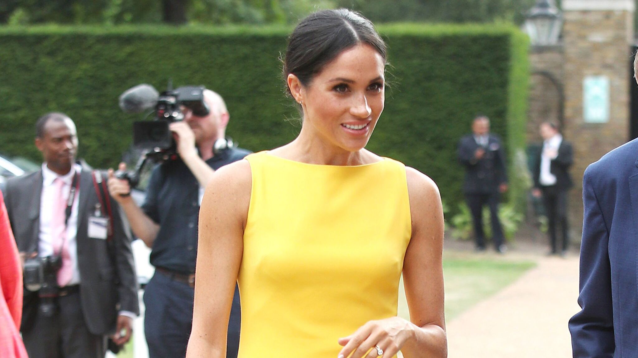 Comme Meghan Markle On Craque Pour La Robe Jaune Voici