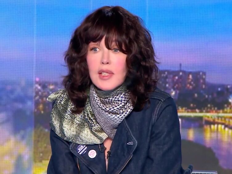 Isabelle Adjani Fiercely Attacked Her Body Following Her Stay On News Channel Tf1