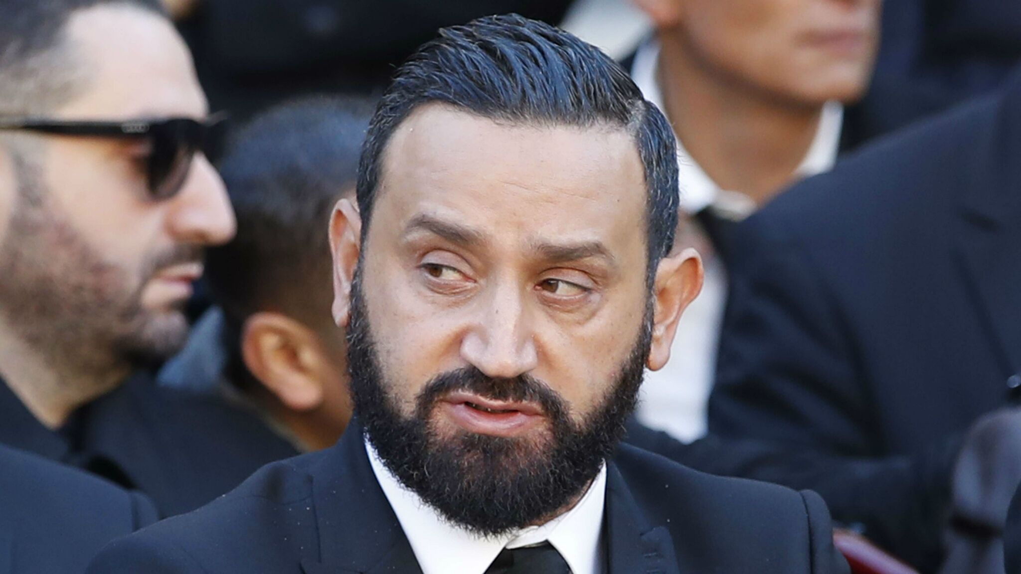 Cyril Hanouna Provoque La Colère De Lelysée Après Son Débat