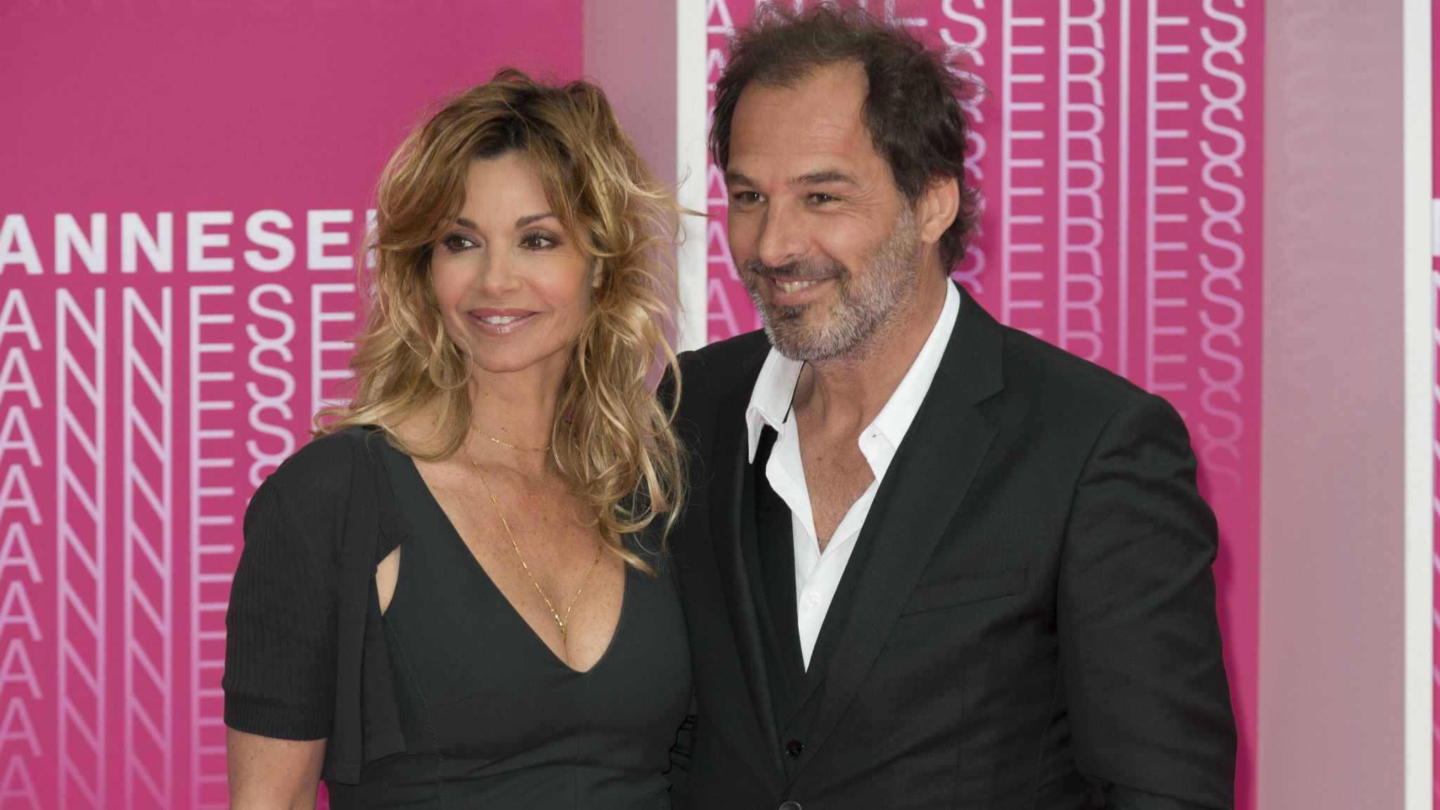 Demain Nous Appartient Quand Le Mari D Ingrid Chauvin Interrompt Le Tournage A Cause D Un Baiser Voici
