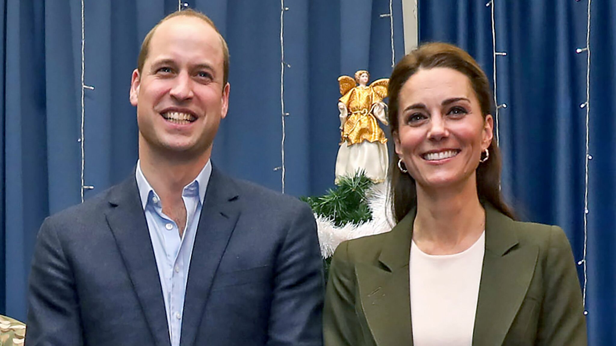 Photos Le Prince William Des Enfants Lui Offrent Des Cadeaux Pour L Anniversaire De Kate Middleton Voici