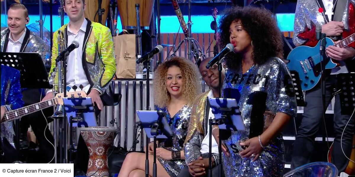 VIDEO N’oubliez pas les paroles : la choriste Nathalie dévoile le sexe