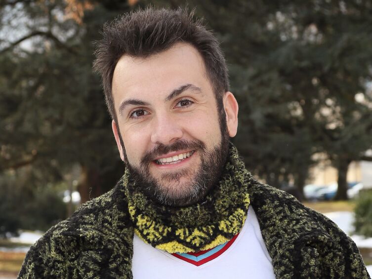 Mort Du Fils De Laurent De Camping Paradis Laurent Ournac : ses confidences touchantes sur la naissance de son