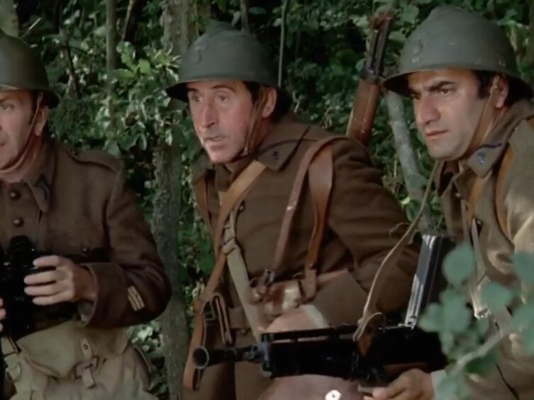 On A Retrouvé La 7ème Compagnie Film Complet On a retrouvé la 7ème compagnie : pourquoi Aldo Maccione n’apparaît