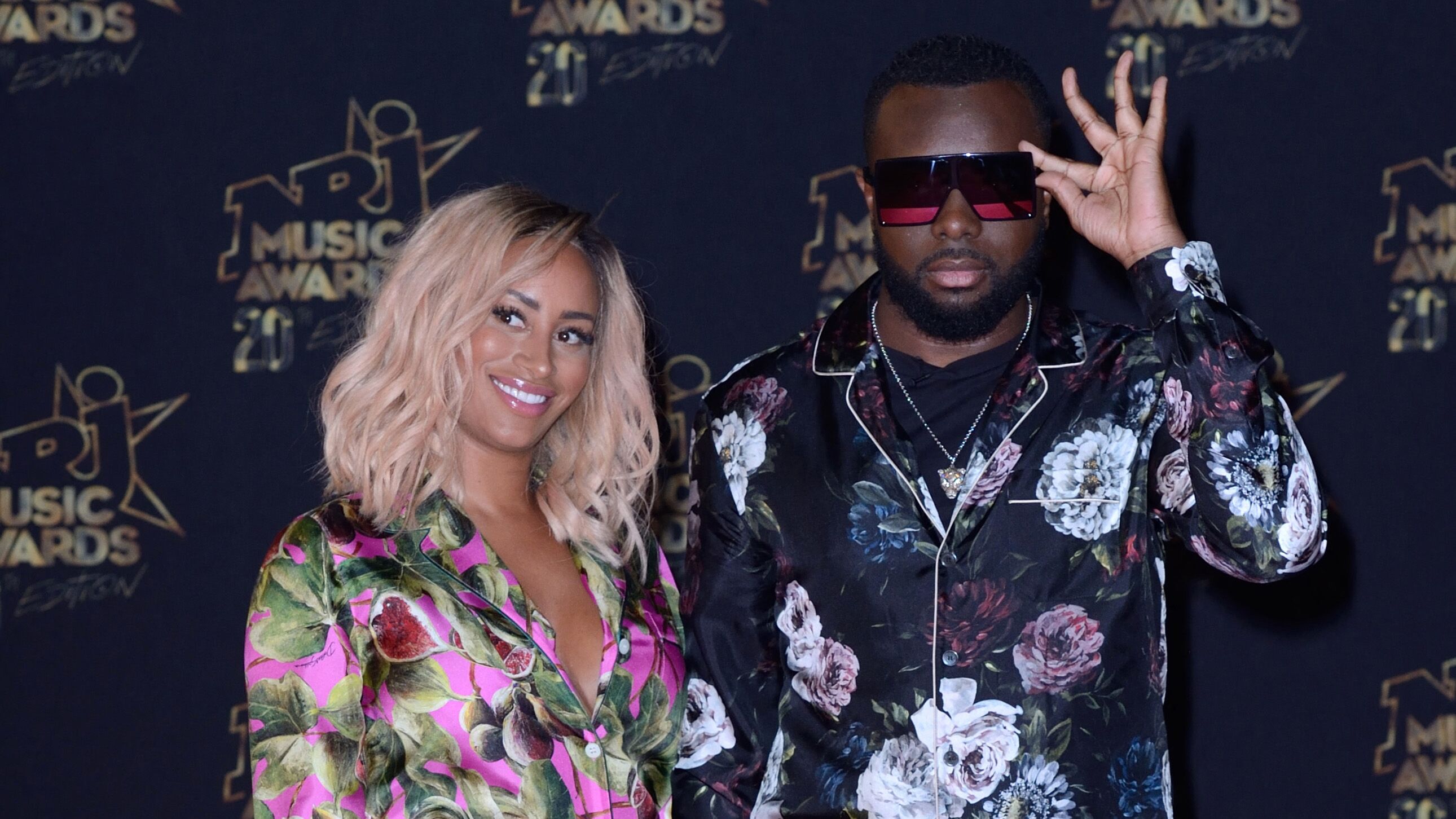 Maître Gims sa femme Demdem le demande (encore) en mariage