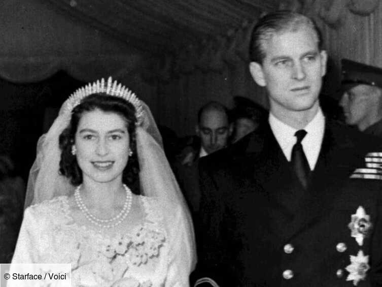 Photos La Reine D Angleterre Et Son Mari Philip Fetaient Aujourd Hui Leur 72e Anniversaire De Mariage Voici