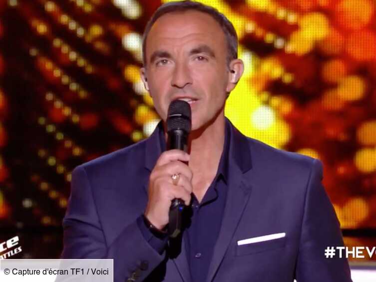 Pourquoi Nikos Aliagas N'a Plus De Voix The Voice 9 : Nikos Aliagas répond aux internautes choqués par l’arrêt