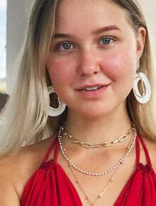 Mort d’Anastasia Tropitsel, une influenceuse de 18 ans, dans un terrible accident à Bali