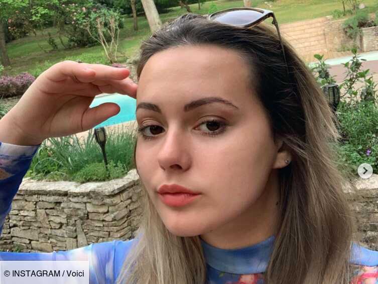 Julia S'est Fait Pirater Son Compte Sur Un Réseau Social. Jean-Pierre Pernaut : les confidences de sa fille Lou, 17 ans, sur son