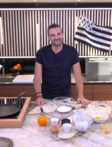 Video Tous En Cuisine Cyril Lignac Vous Devoile La Recette Du Gateau De Savoie Et Sa Compote De Fruits Voici