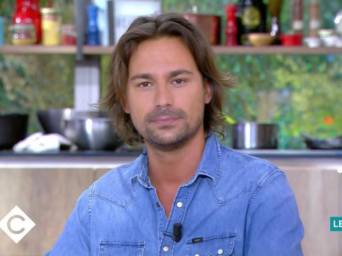 Je n'étais pas décédé : Bertrand Chameroy revient sur sa longue traversée du désert