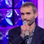 Mickael N Oubliez Pas Les Paroles La Biographie De Mickael N Oubliez Pas Les Paroles Avec Voici Fr