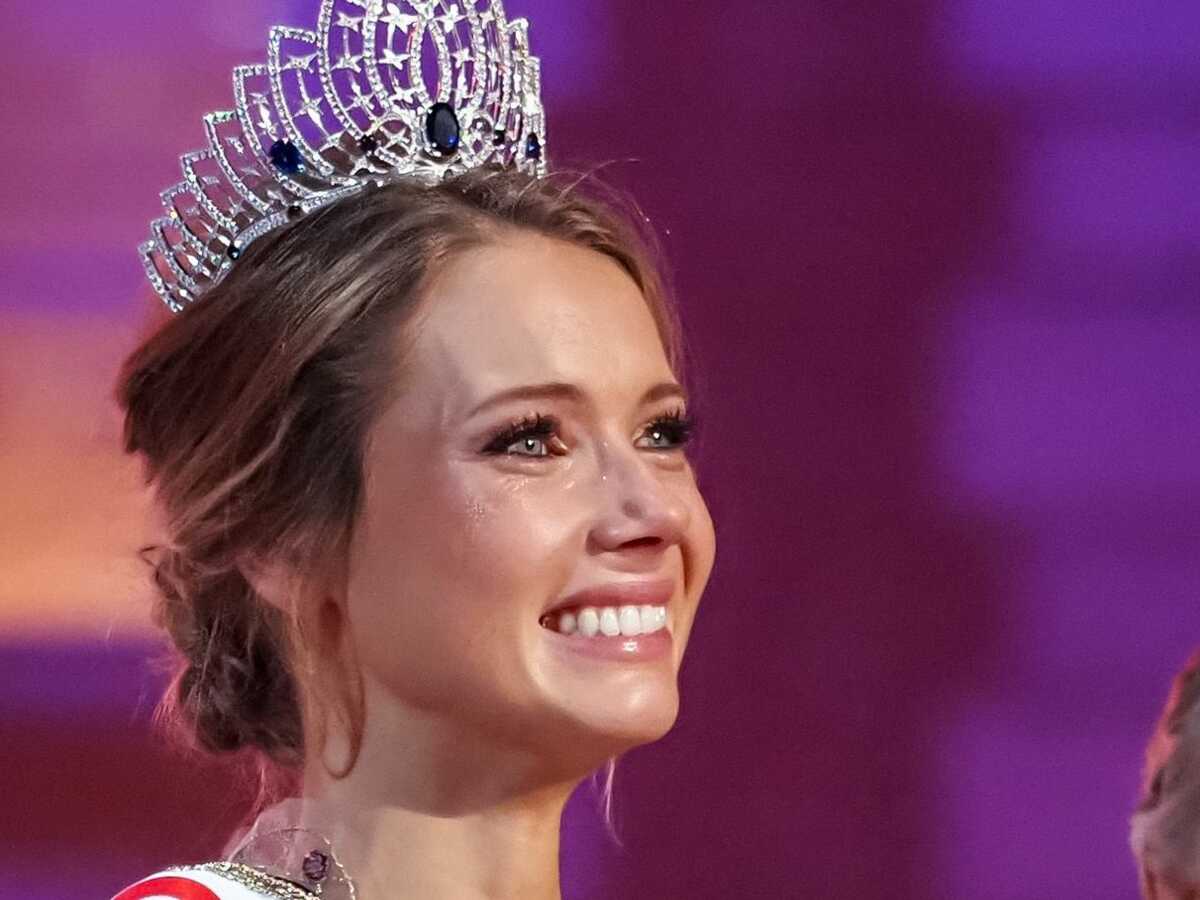 Amandine Petit : Miss France 2021 présente sa soeur et ses parents dans une amusante vidéo