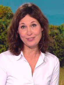 Marie Sophie Lacarrau Genee Elle Donne Une Indication Concernant Son Salaire Sur Tf1 Voici