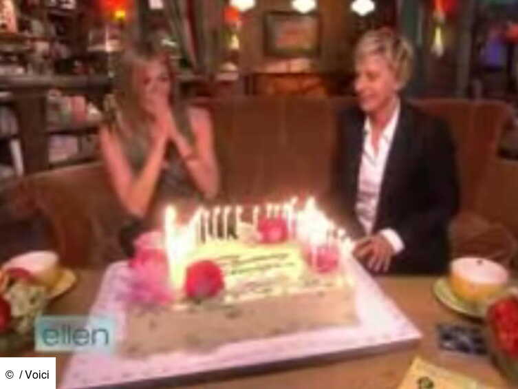 Jennifer Aniston Un Beau Gateau D Anniversaire Voici