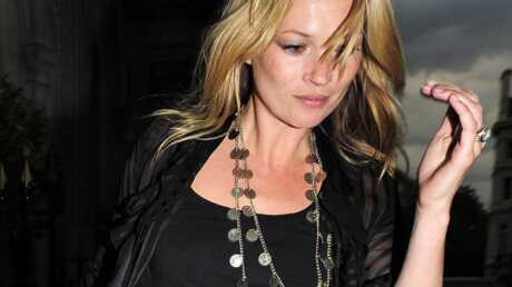 kate-moss-sa-voiture-braquee