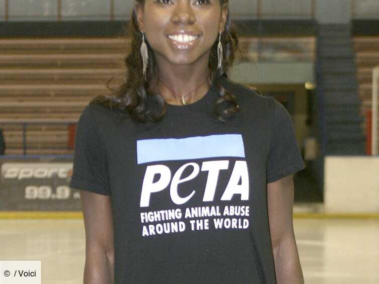 Que Devient La Mère De Surya Bonaly La Ferme Célébrités 3 : Surya Bonaly vit encore avec sa mère - Voici